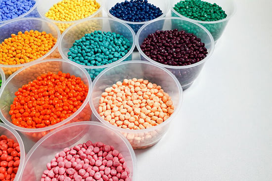 injection-molding-heating-plastics-3